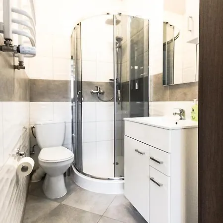 Elegant Straczkowa Πανσιόν